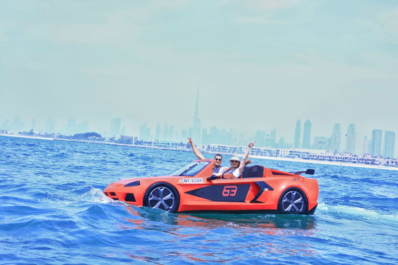 Soaring in Style Jetcar Adventures Await in Dubai